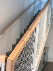 Metallarbeiten: Brüstungen und Geländer